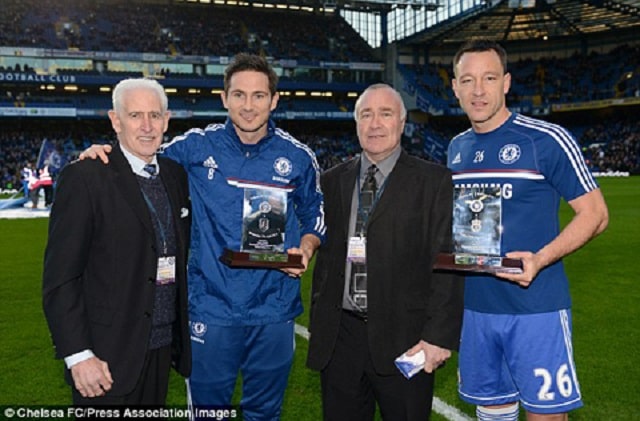 Frank Lampard trong lễ trao giải cầu xuất sắc